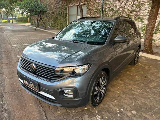 VOLKSWAGEN T-CROSS 1.0 200 TSI TOTAL FLEX AUTOMÁTICO VOLKSWAGEN T-CROSS 1.0 200 TSI TOTAL FLEX AUTOMÁTICO